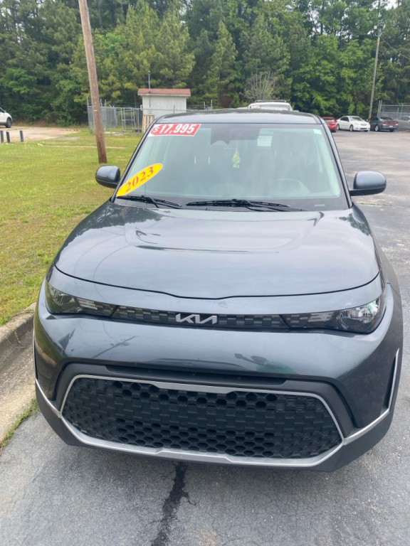 2023 Kia Soul Image 2