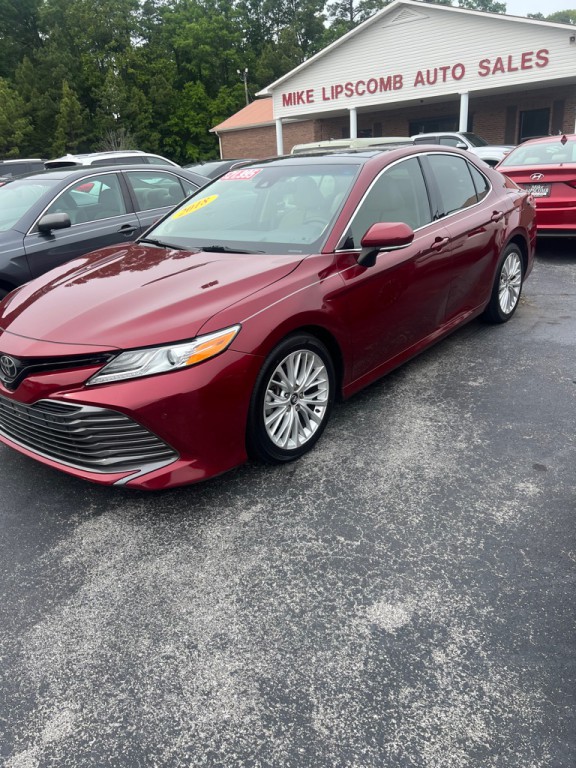 2018 Toyota Camry Image 2