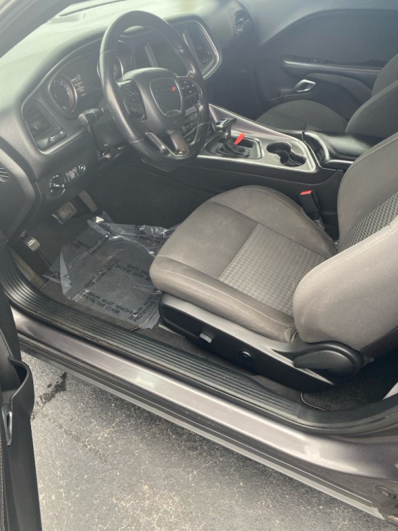 2019 Dodge Challenger Image 6