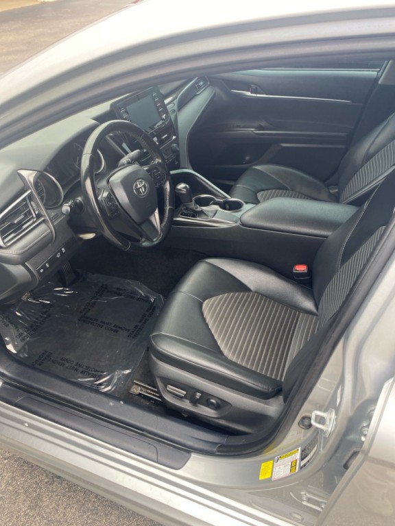 2021 Toyota Camry Image 6