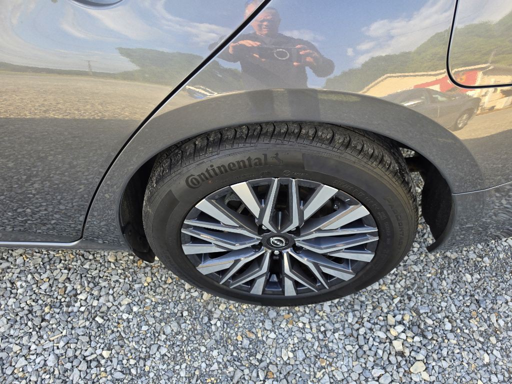 2025 Nissan Altima Image 6