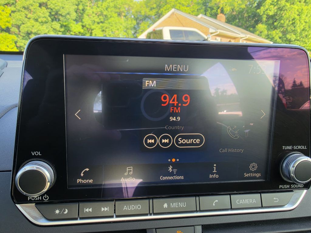 2025 Nissan Altima Image 14