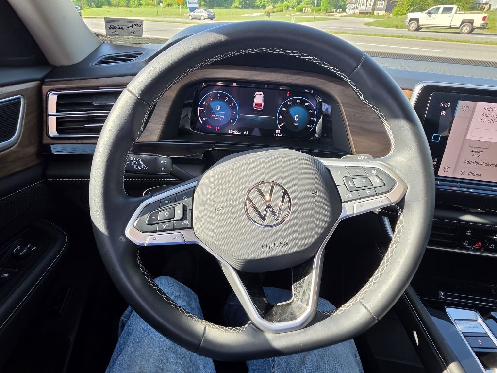 2025 Volkswagen Atlas Image 13