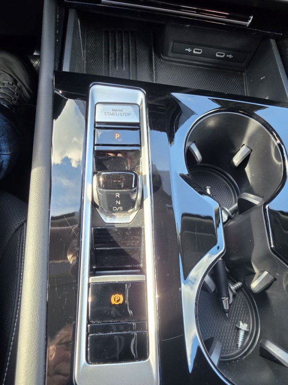 2025 Volkswagen Atlas Image 17