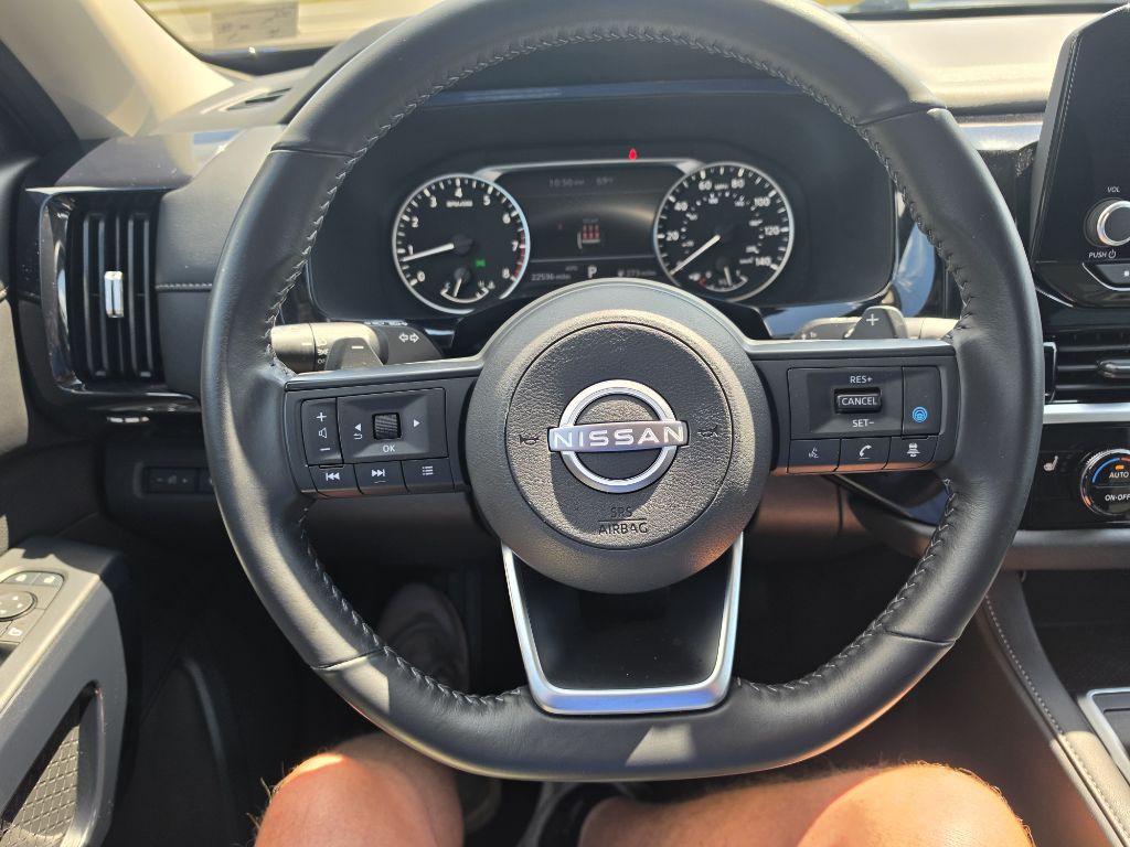 2025 Nissan Pathfinder Image 12