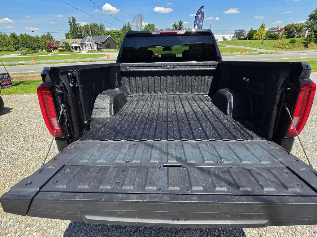 2025 GMC Sierra Image 4