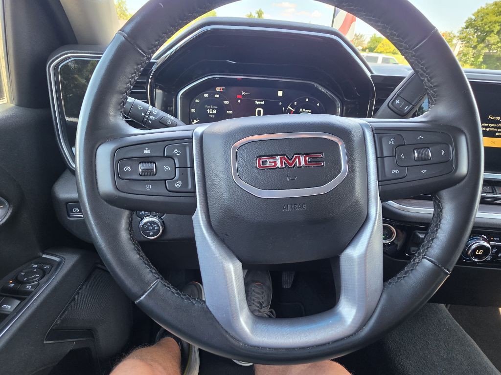 2025 GMC Sierra Image 10
