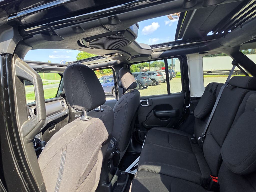 2023 Jeep Wrangler Image 11