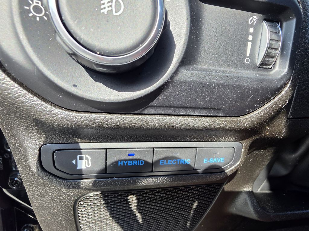 2023 Jeep Wrangler Image 12