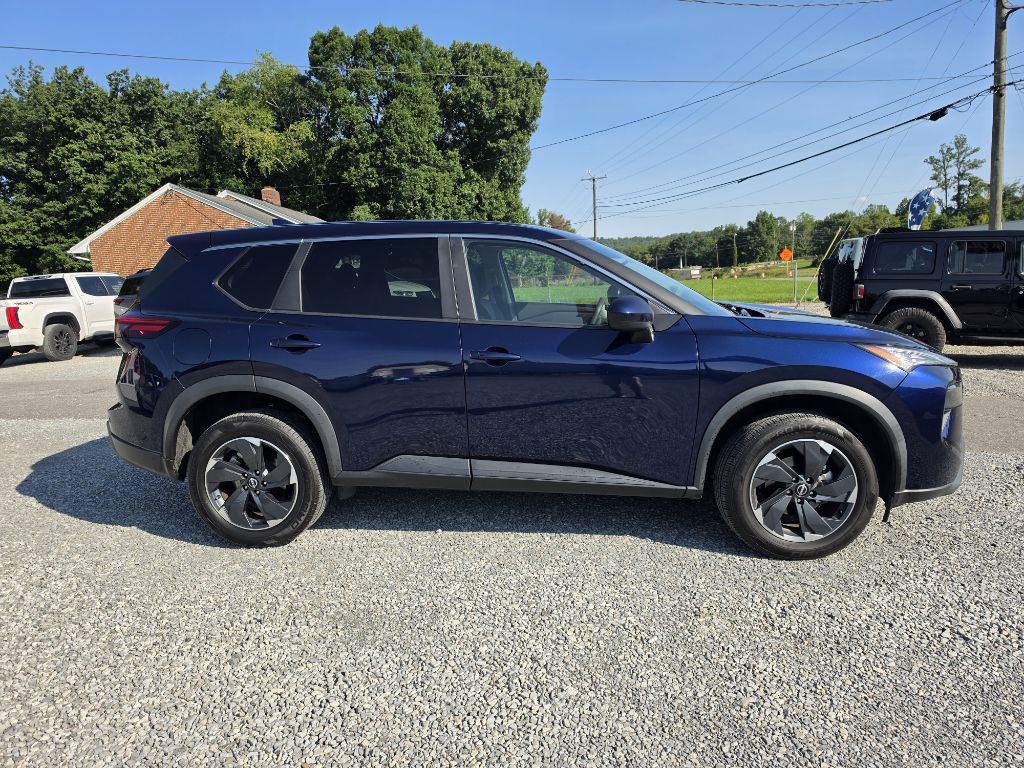 2024 Nissan Rogue Image 1