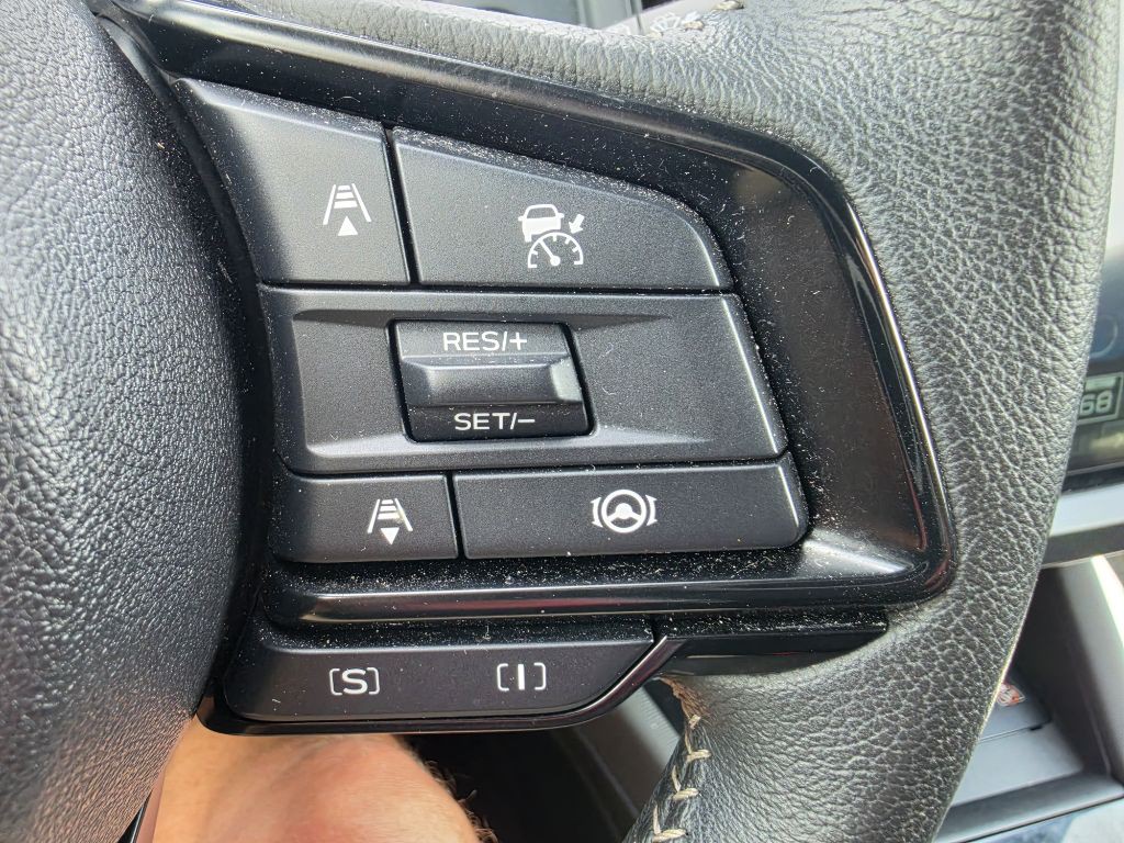 2025 Subaru Forester Image 13