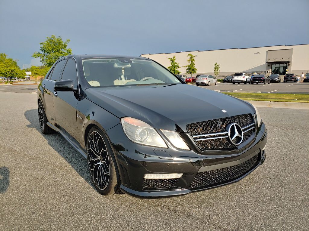 2010 Mercedes-Benz E-Class Image 7