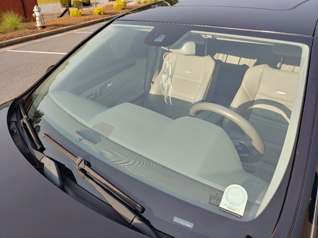 2010 Mercedes-Benz E-Class Image 13