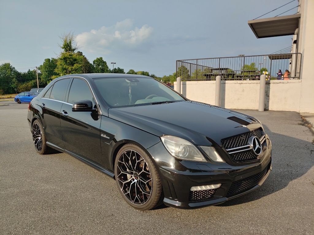 2010 Mercedes-Benz E-Class Image 14