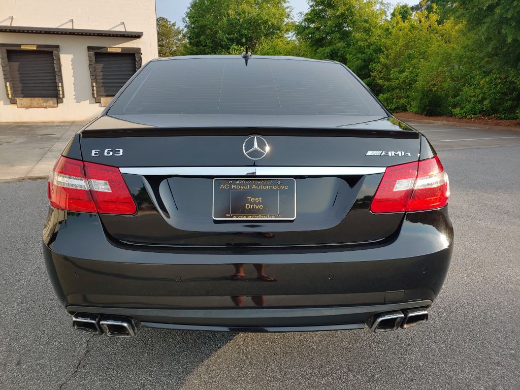 2010 Mercedes-Benz E-Class Image 19