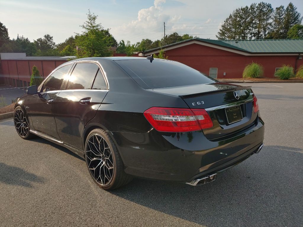 2010 Mercedes-Benz E-Class Image 27
