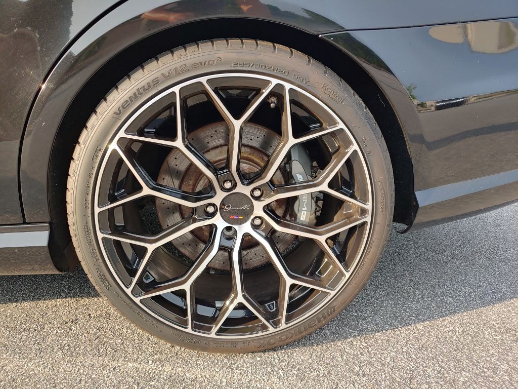 2010 Mercedes-Benz E-Class Image 38