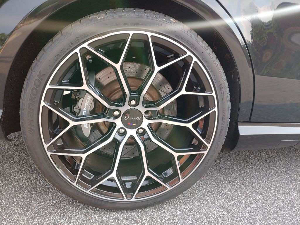 2010 Mercedes-Benz E-Class Image 40