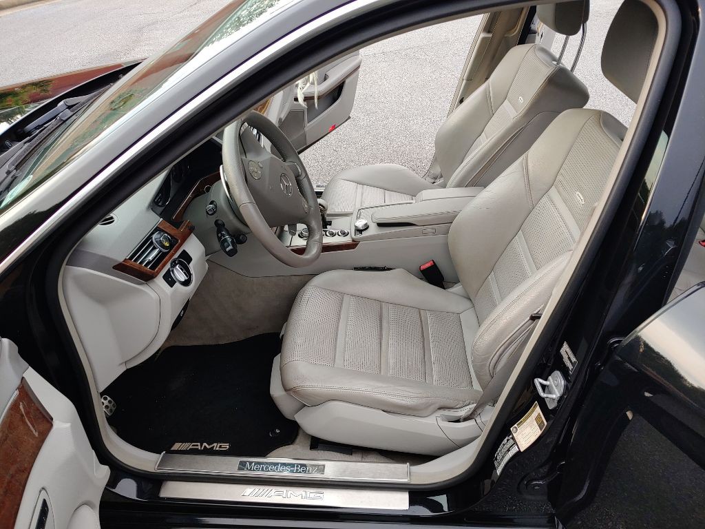 2010 Mercedes-Benz E-Class Image 52