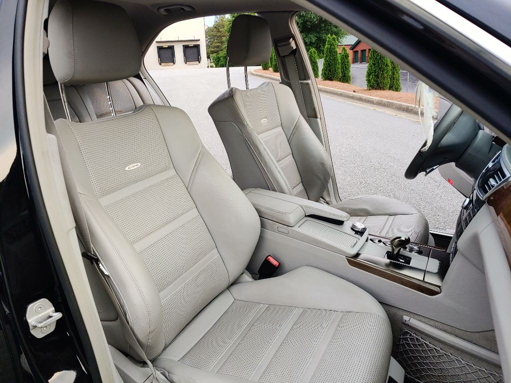 2010 Mercedes-Benz E-Class Image 61