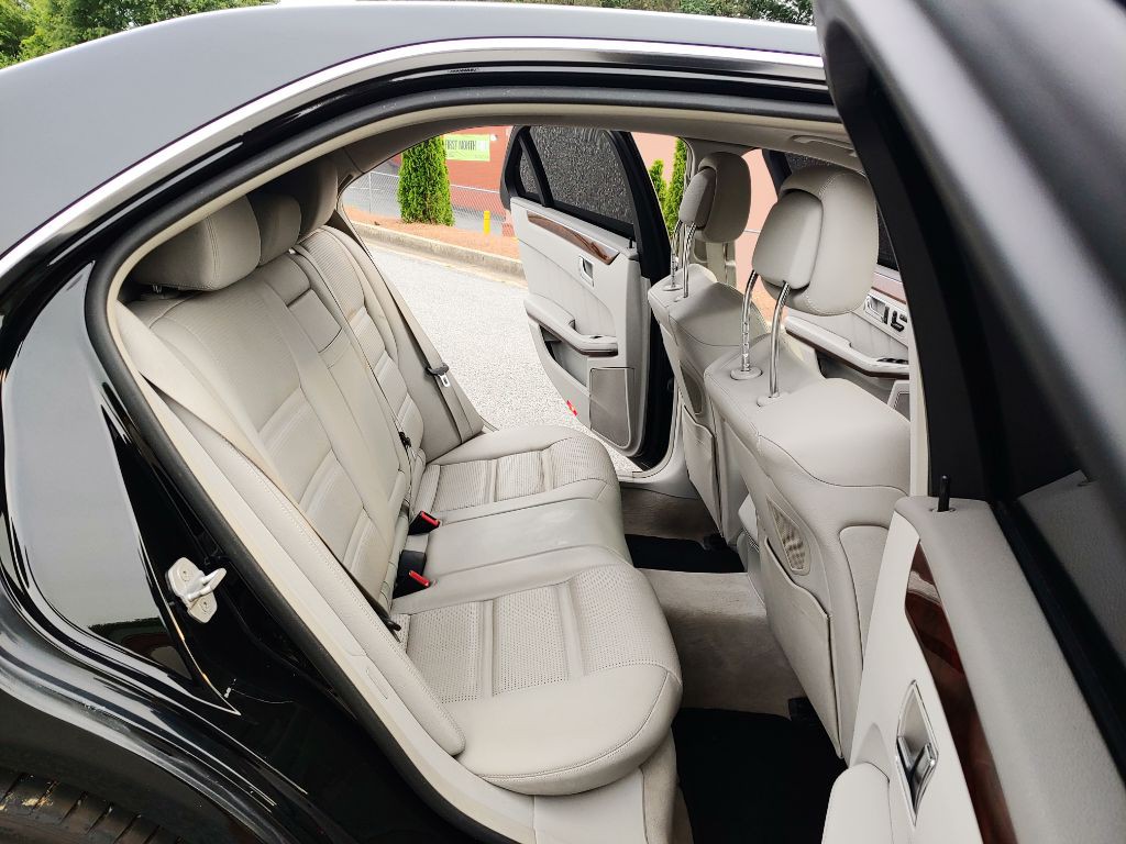 2010 Mercedes-Benz E-Class Image 64