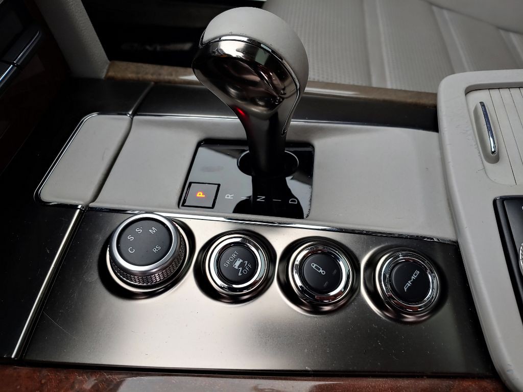 2010 Mercedes-Benz E-Class Image 74