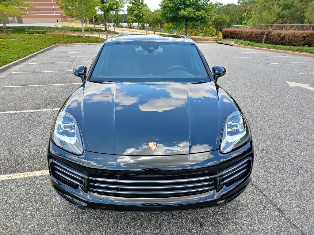 2021 Porsche Cayenne Image 3