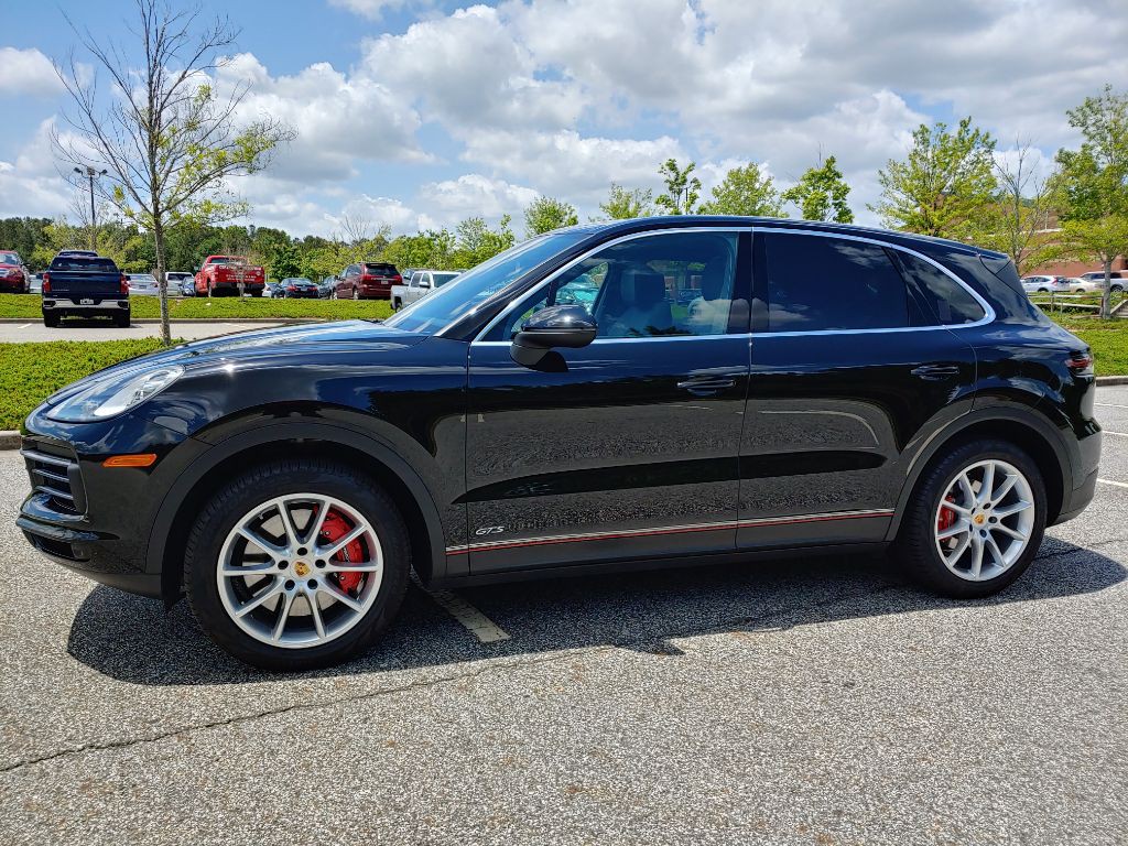 2021 Porsche Cayenne Image 17