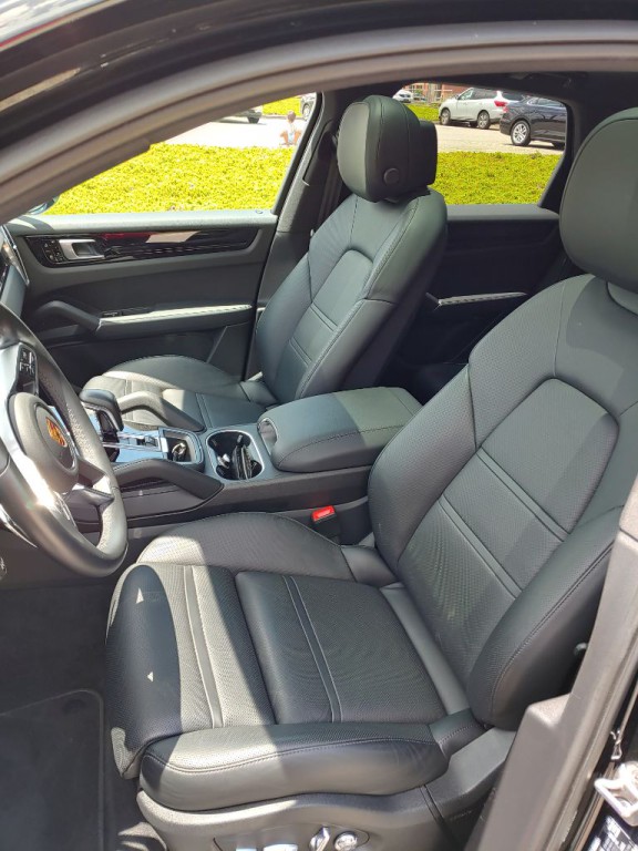 2021 Porsche Cayenne Image 33