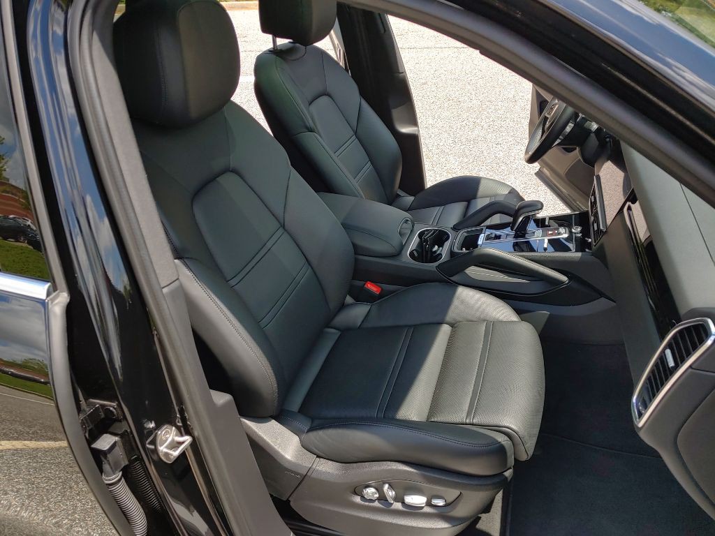 2021 Porsche Cayenne Image 39