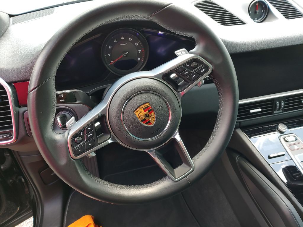 2021 Porsche Cayenne Image 52