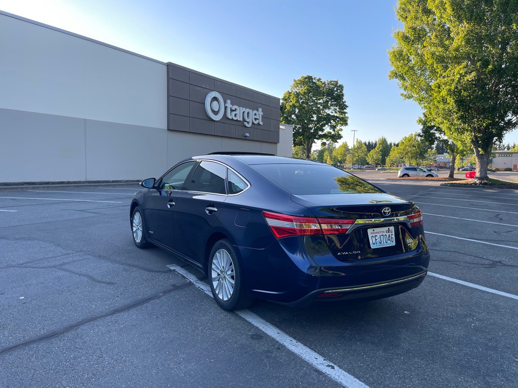 2013 Toyota Avalon Image 3
