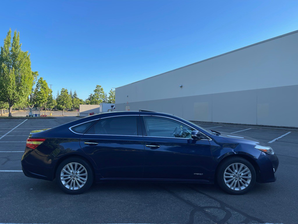 2013 Toyota Avalon Image 6