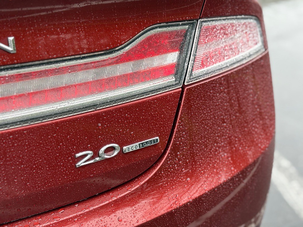 2014 Lincoln MKZ Image 9