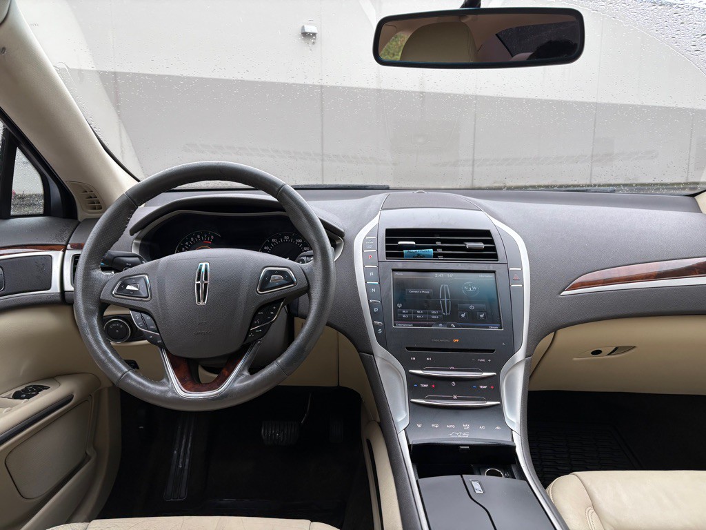 2014 Lincoln MKZ Image 14