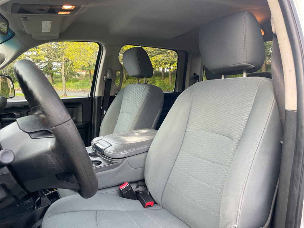 2013 RAM 1500 Image 12