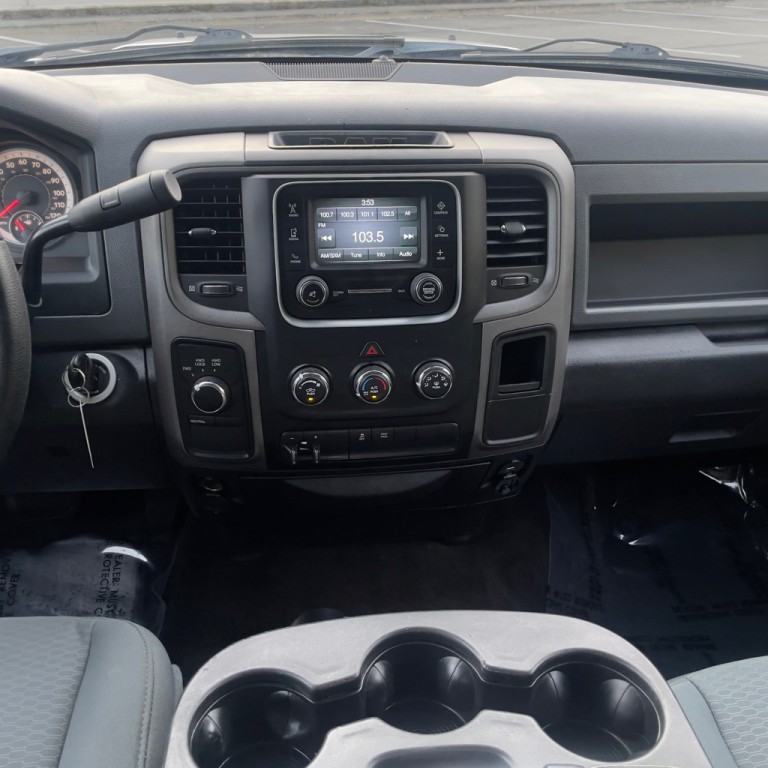 2013 RAM 1500 Image 18