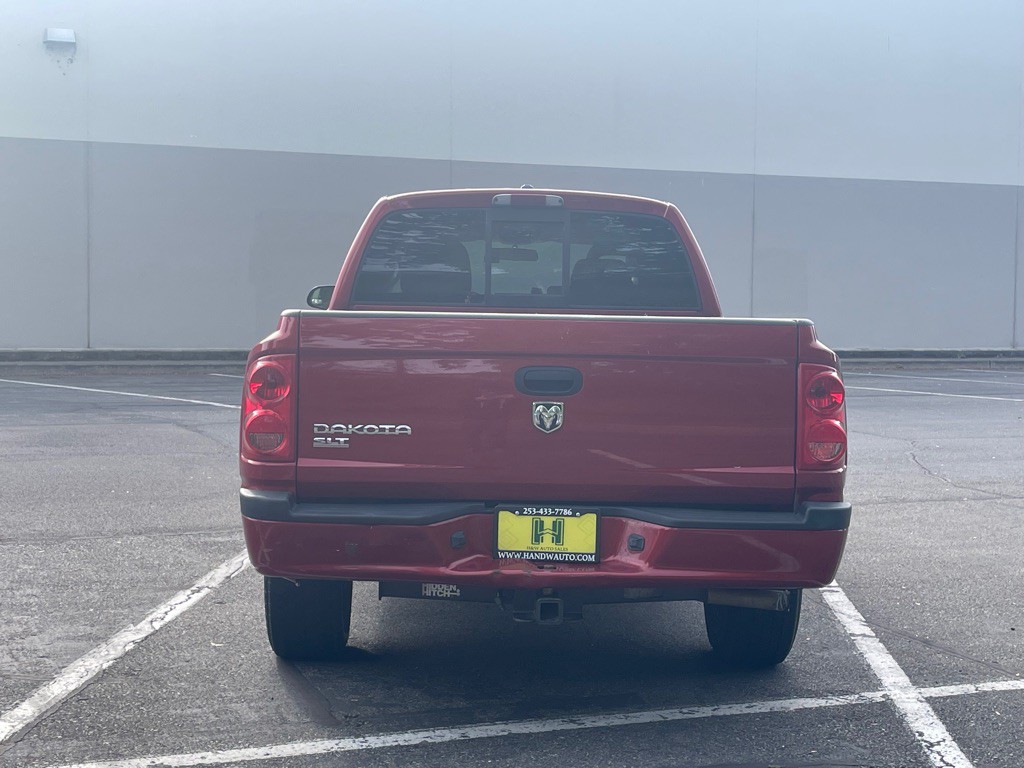 2007 Dodge Dakota Image 4