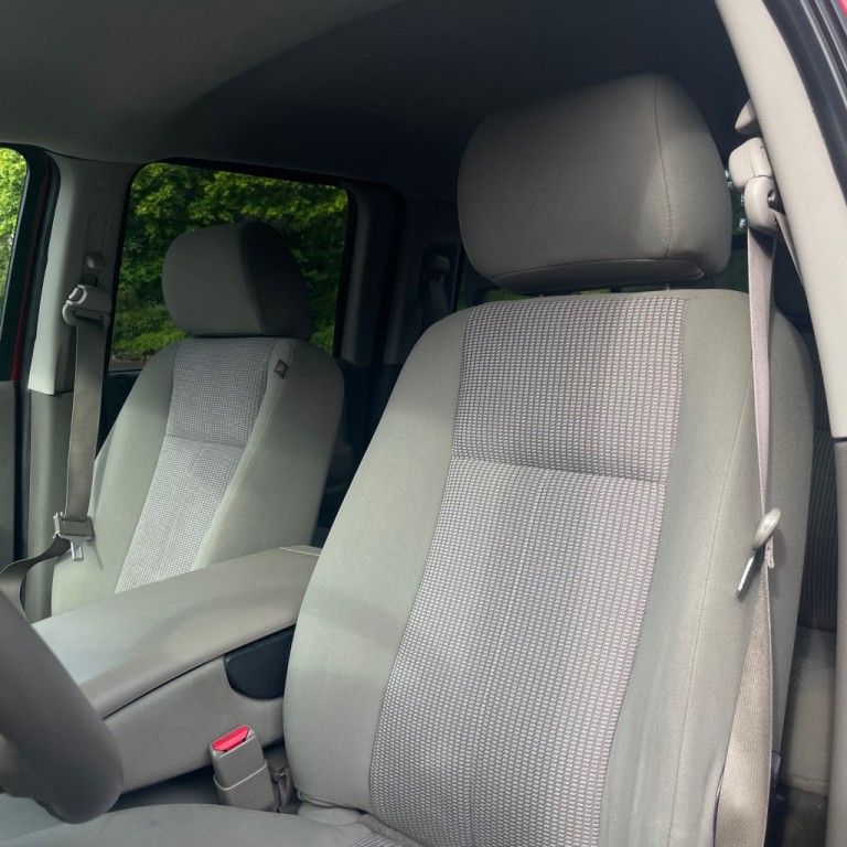 2007 Dodge Dakota Image 9