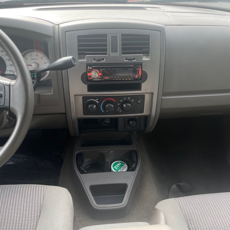 2007 Dodge Dakota Image 14