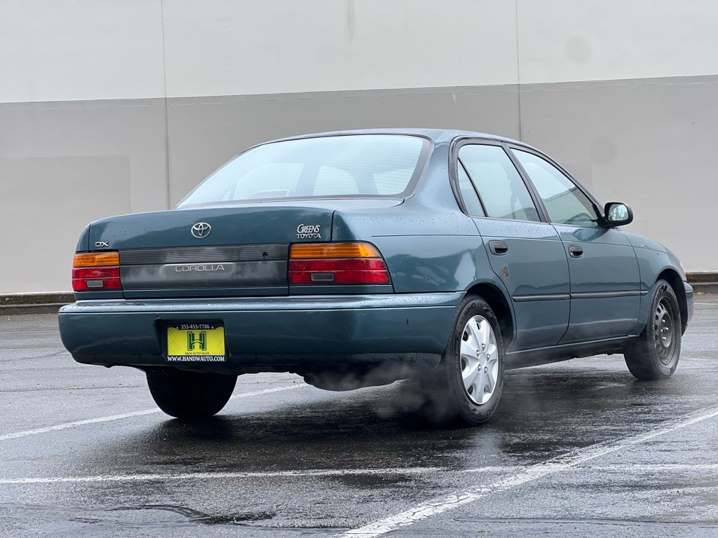 1995 Toyota Corolla Image 5