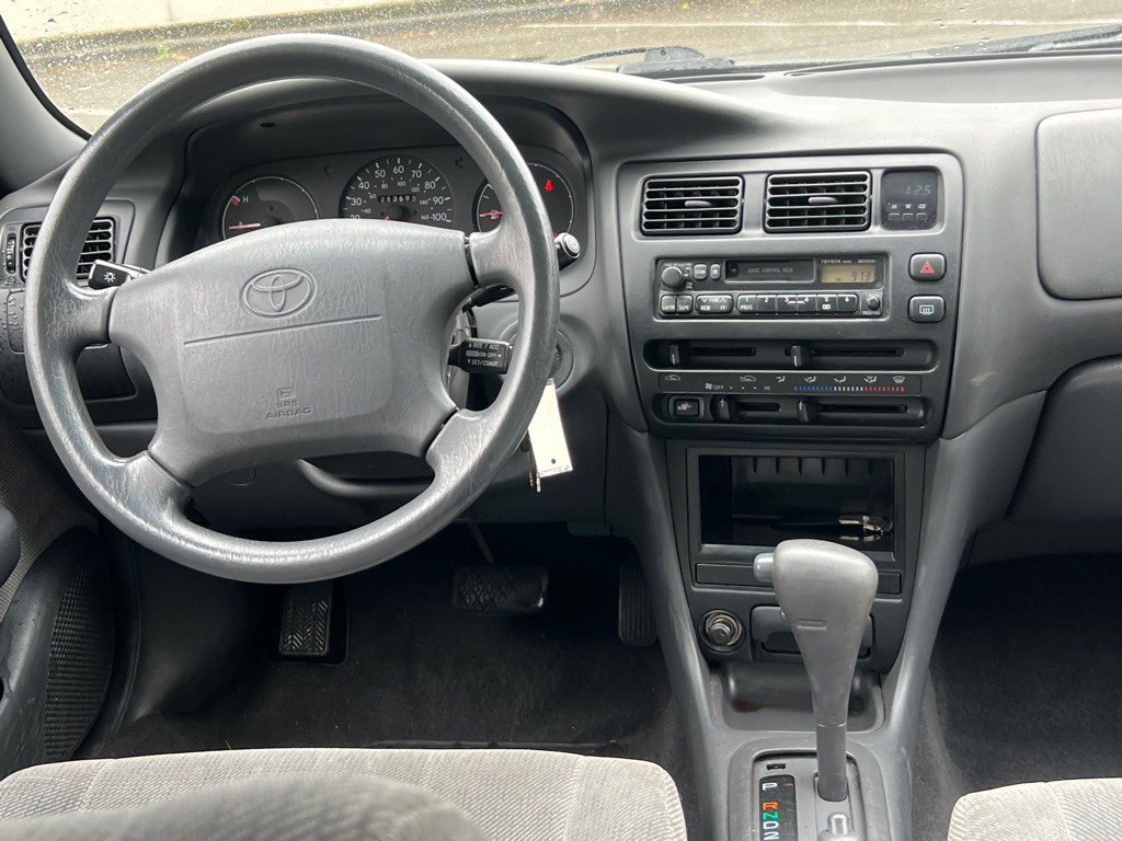 1995 Toyota Corolla Image 12