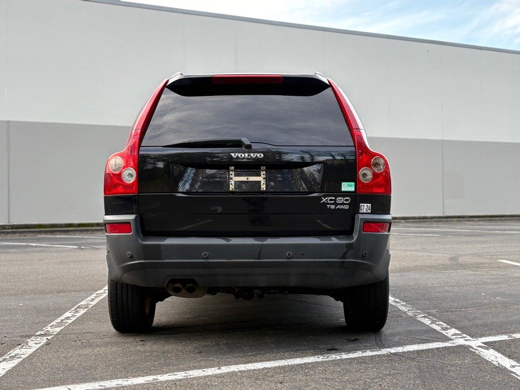 2004 Volvo XC90 Image 4