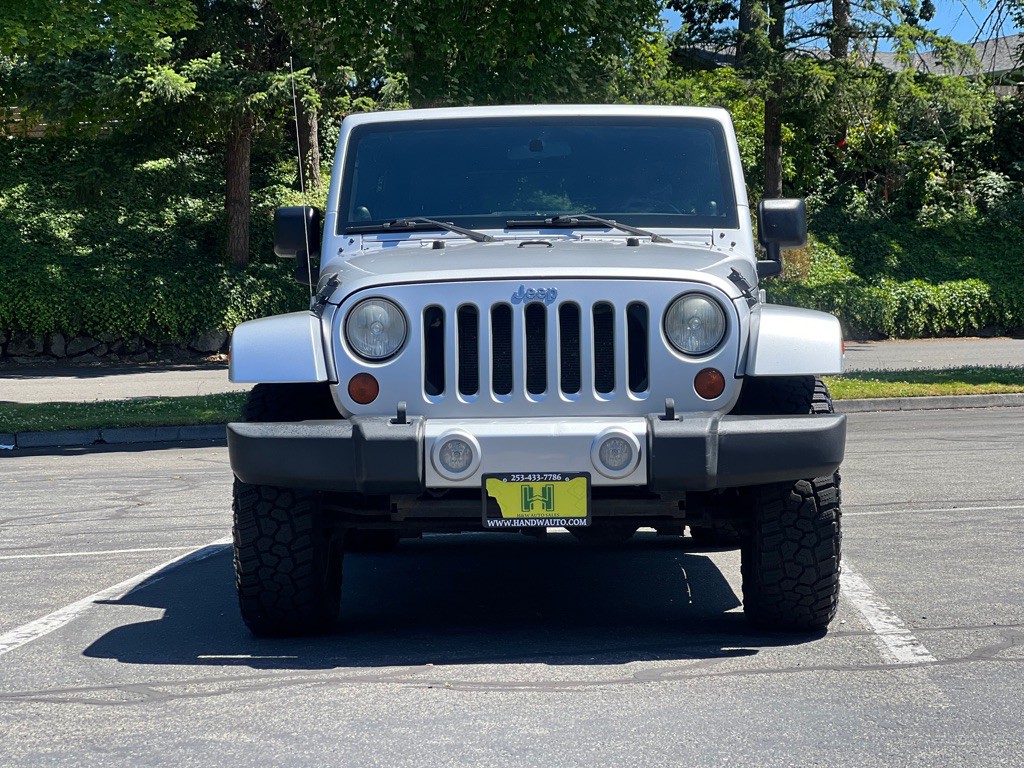 2011 Jeep Wrangler Unlimited Image 8