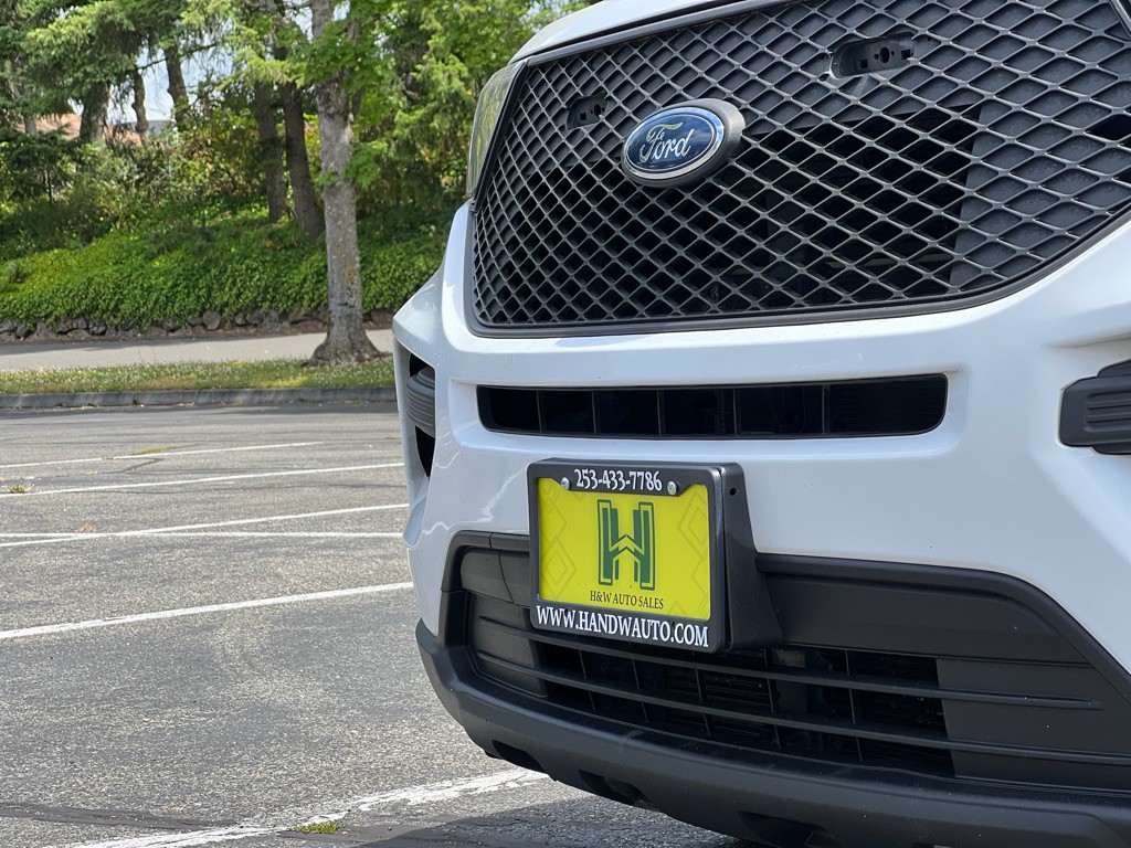 2020 Ford Explorer Image 19