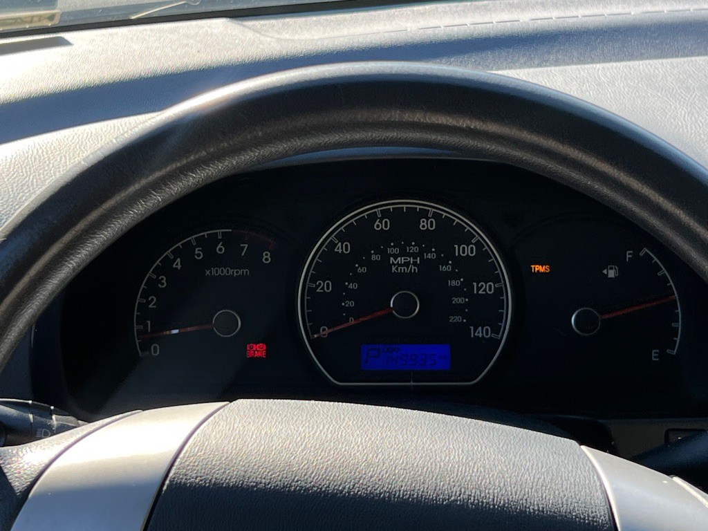 2010 Hyundai Elantra Image 13