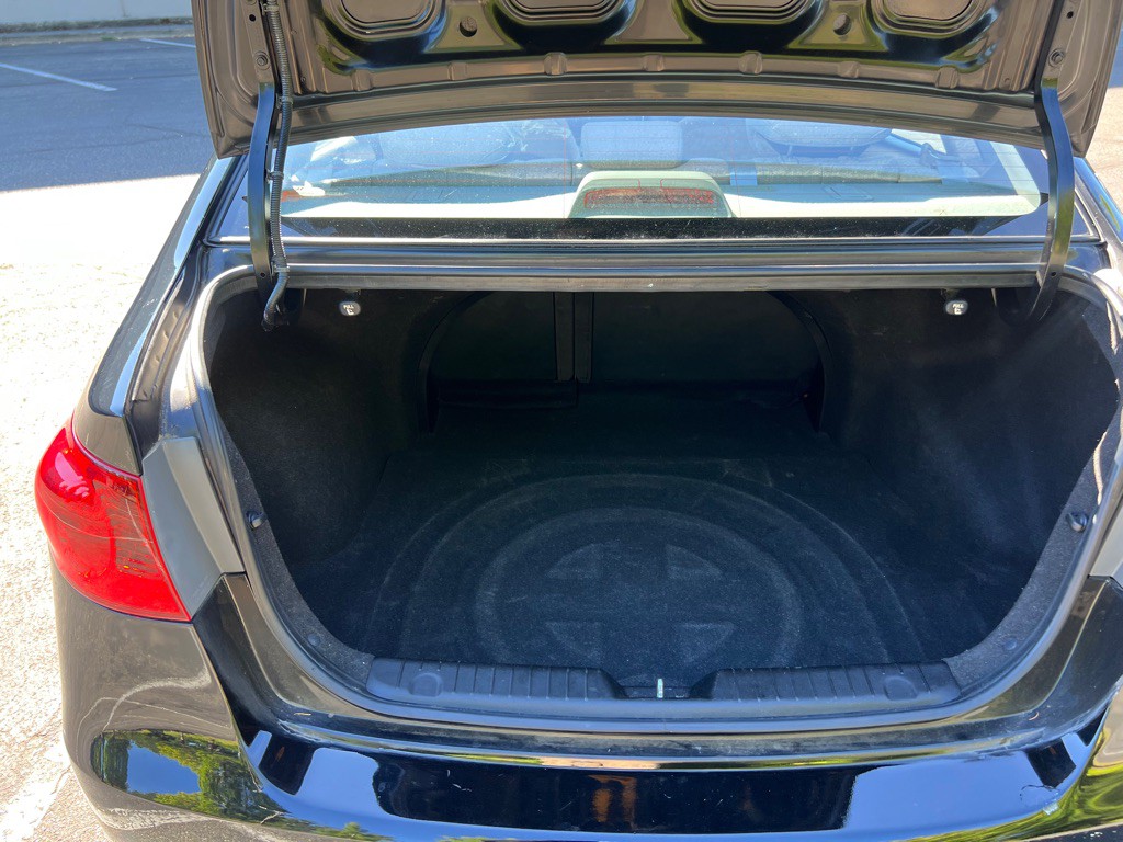 2010 Hyundai Elantra Image 17