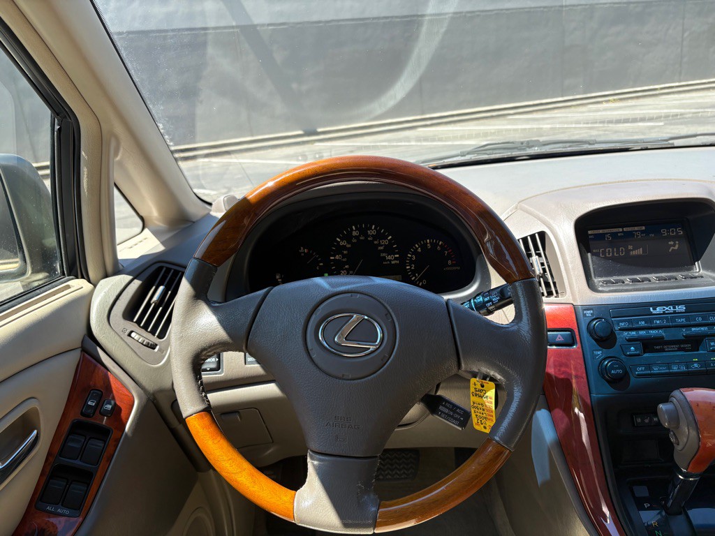 2002 Lexus RX Image 13