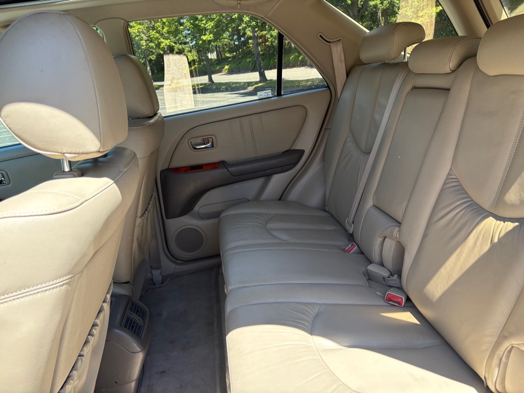 2002 Lexus RX Image 15