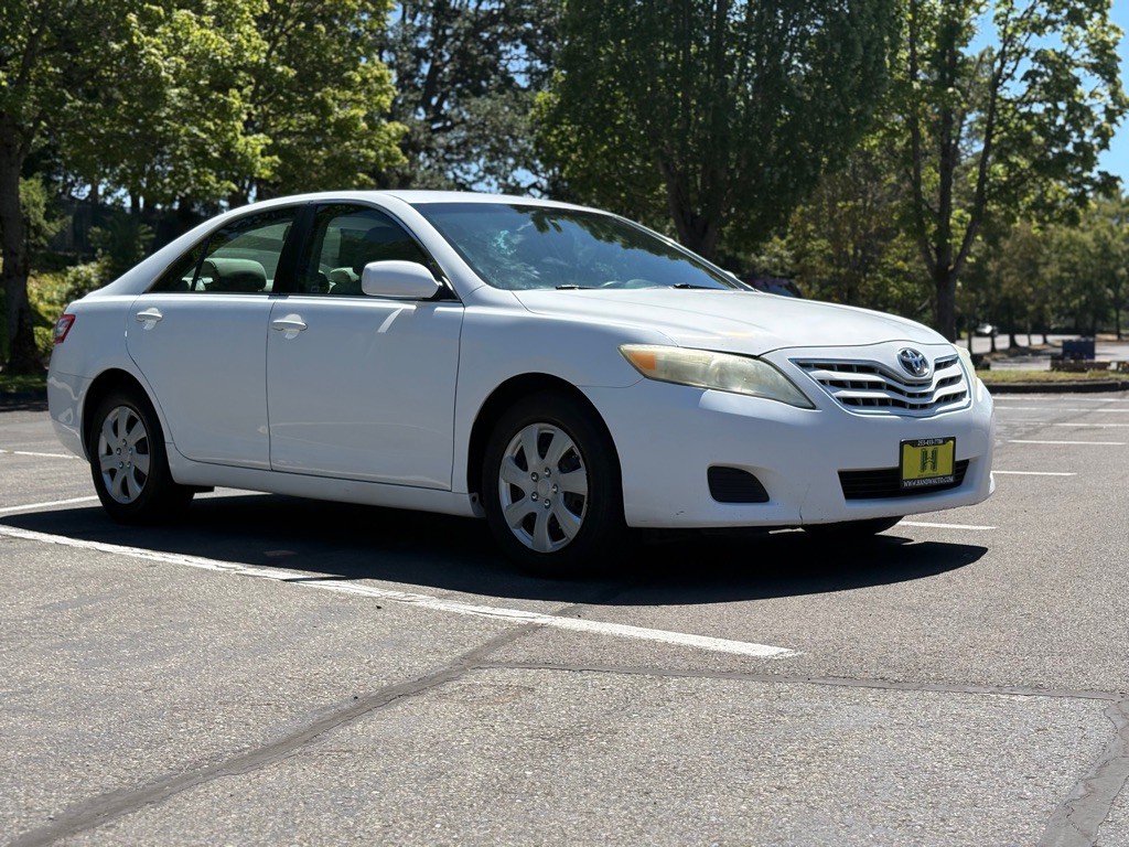 2011 Toyota Camry Image 7